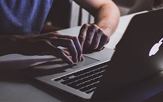 半岛·BOB官方网站-开云体育App：用数据点亮球场，用热情点燃生活