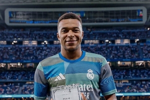 官方：姆巴佩获颁2024/25赛季皇马最健康球员奖