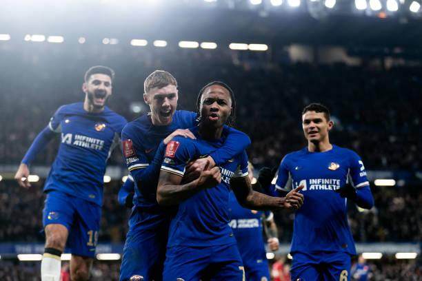 半岛·体育中国官方网-切尔西大胜展现两张脸，争四困难波叔转攻国内杯赛