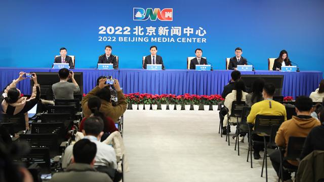 半岛·体育中国官方网-京张高铁“一日一图”保障冬奥 极端天气有应急预案